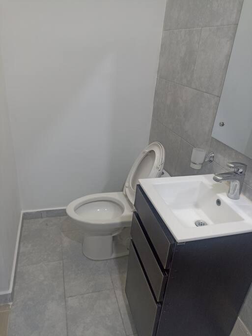 Casa con Piscina Privada Carmen de Apicala Aire