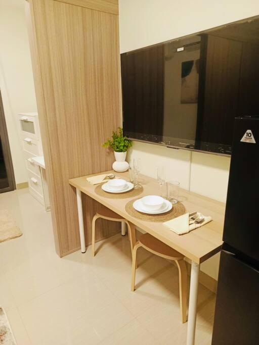 Candid Suite by ARL