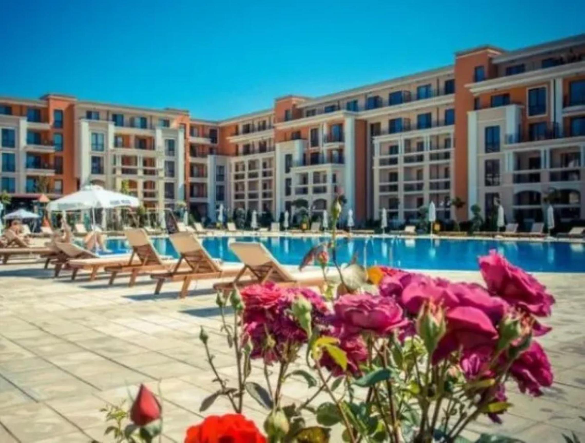 Prestige Fort Beach - Menada Apartments