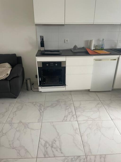studio grand case - front de mer view 2