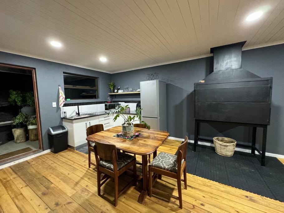Ocean Breath Apartment