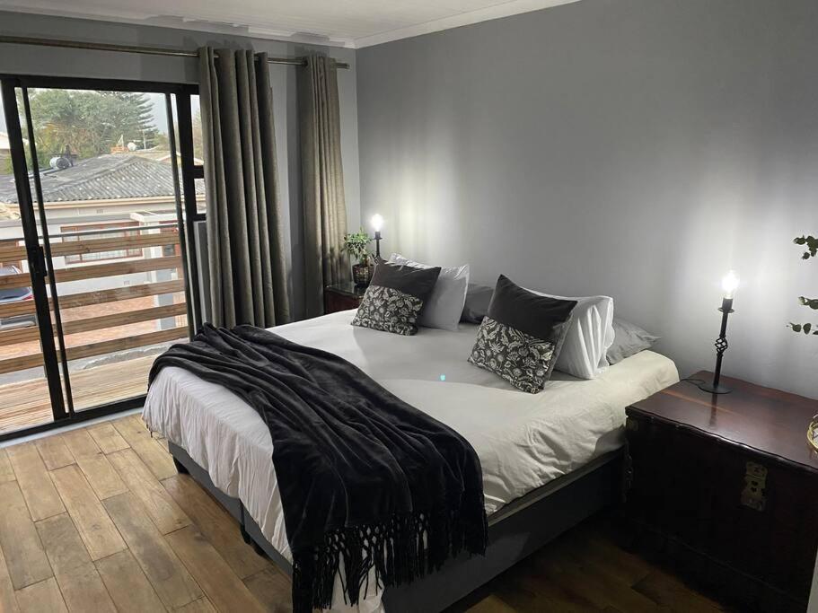 Ocean Breath Apartment