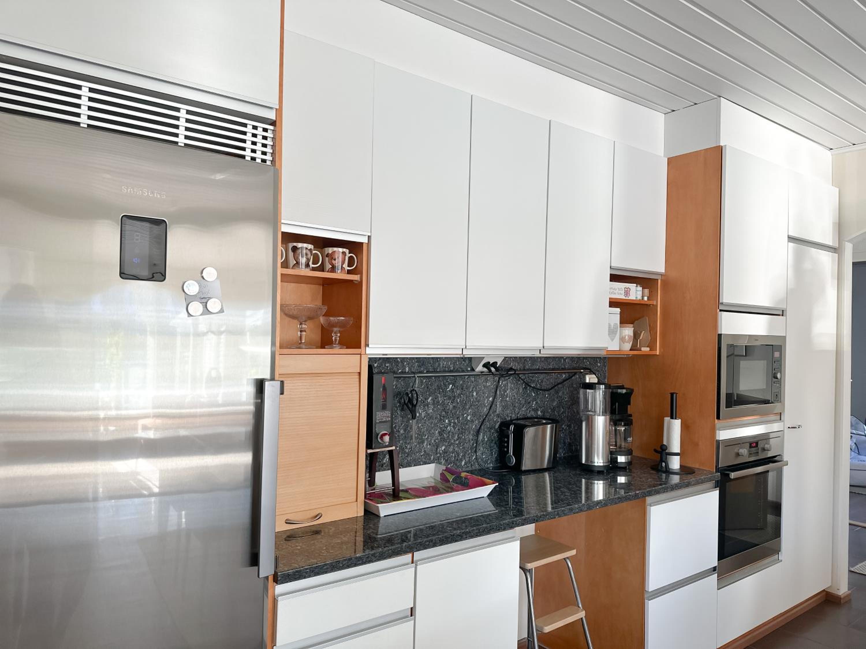 Villa Aurora Riverside by BookLapland