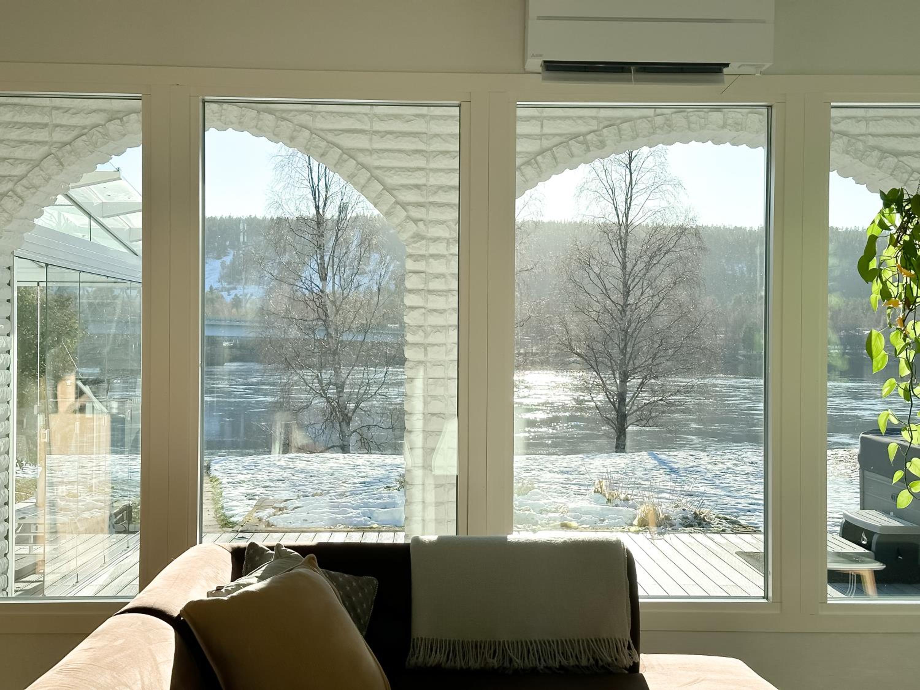 Villa Aurora Riverside by BookLapland