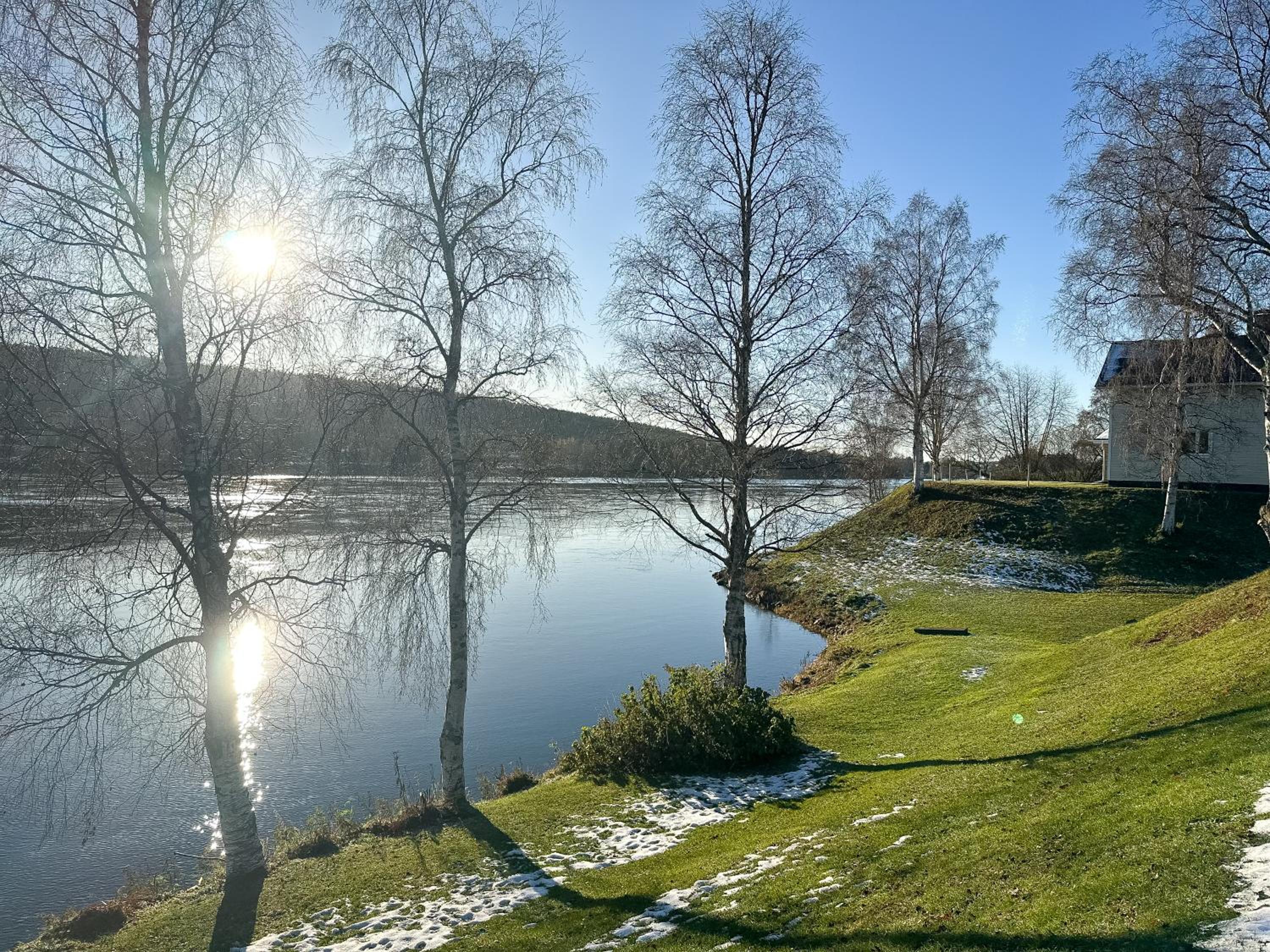 Villa Aurora Riverside by BookLapland