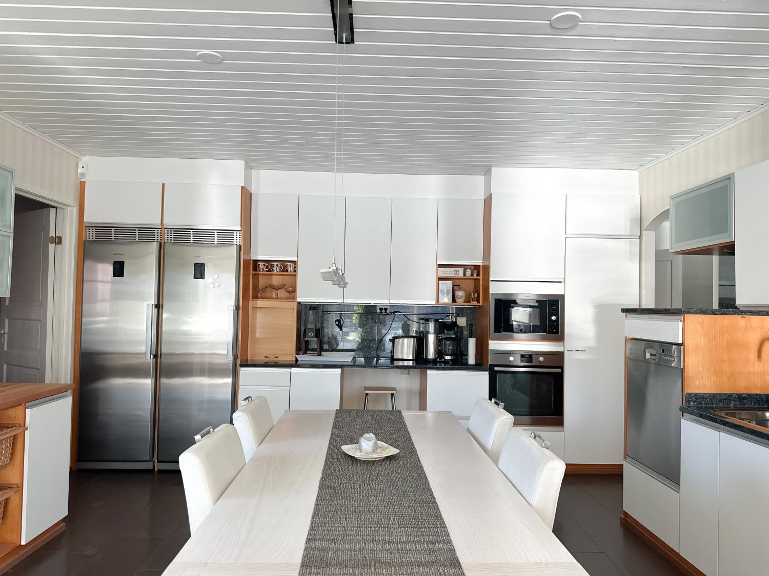 Villa Aurora Riverside by BookLapland
