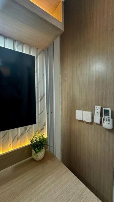 1BR Skyview Serenity Fame Residence view 3