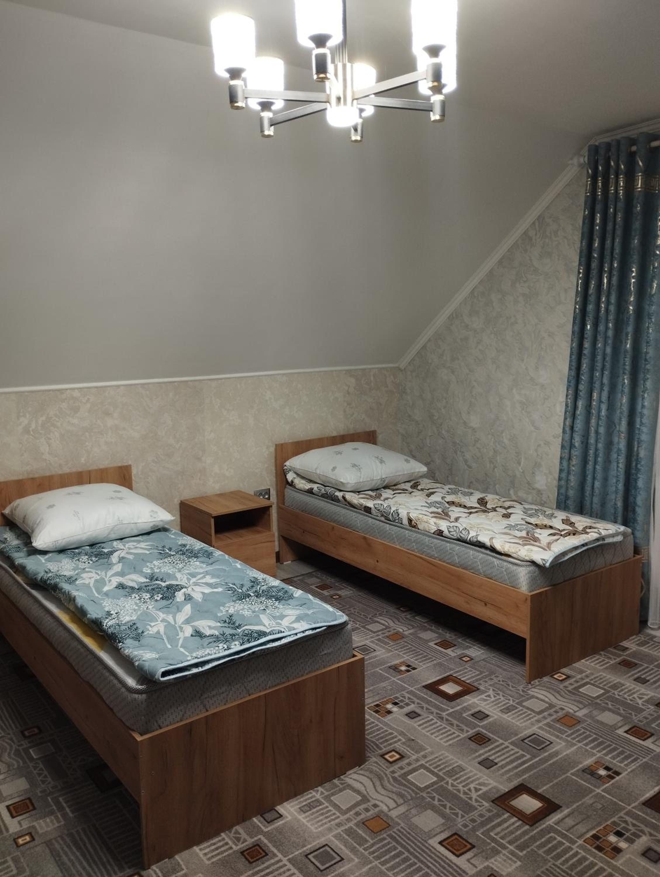Arashan Guest house