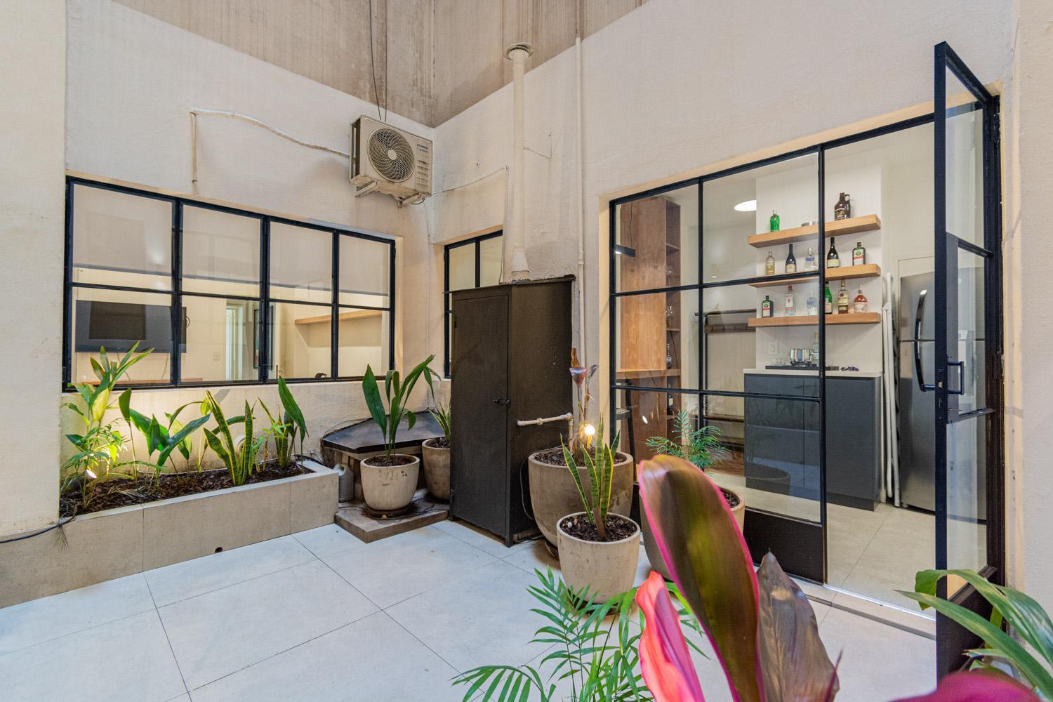 Increíble departamento con amplio parque en la mejor zona de Recoleta sobre la calle Paraguay