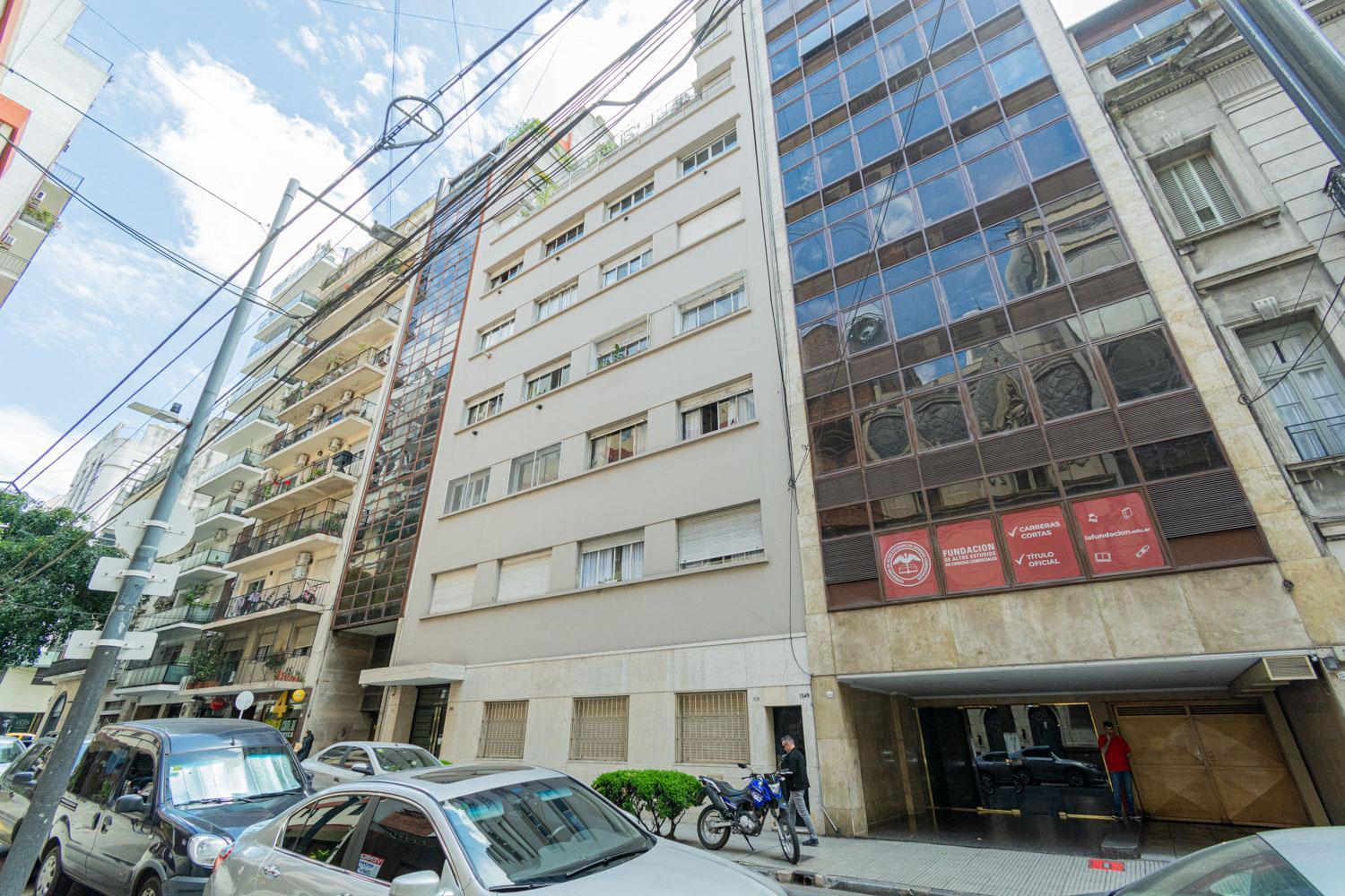 Increíble departamento con amplio parque en la mejor zona de Recoleta sobre la calle Paraguay