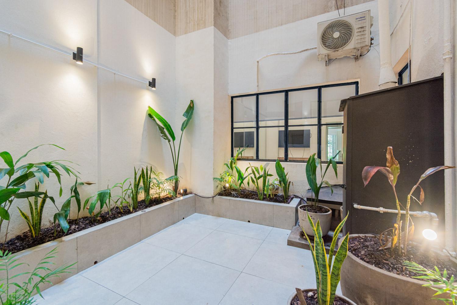 Increíble departamento con amplio parque en la mejor zona de Recoleta sobre la calle Paraguay