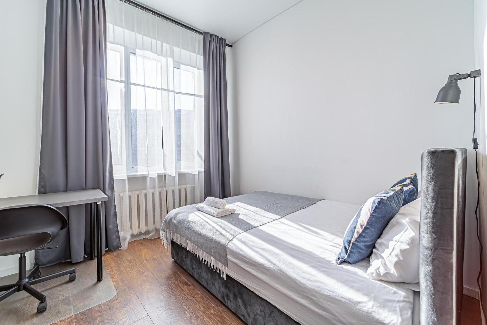Uptown studio Nr 7 with parking & AC view 2