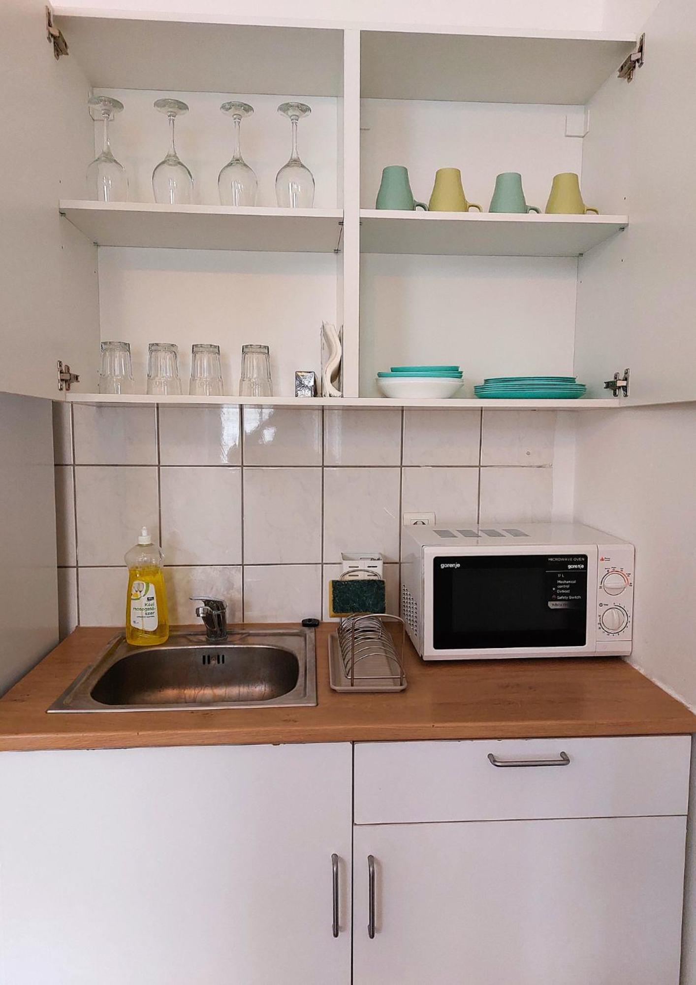 GoodMo Budapest Smart Rooms
