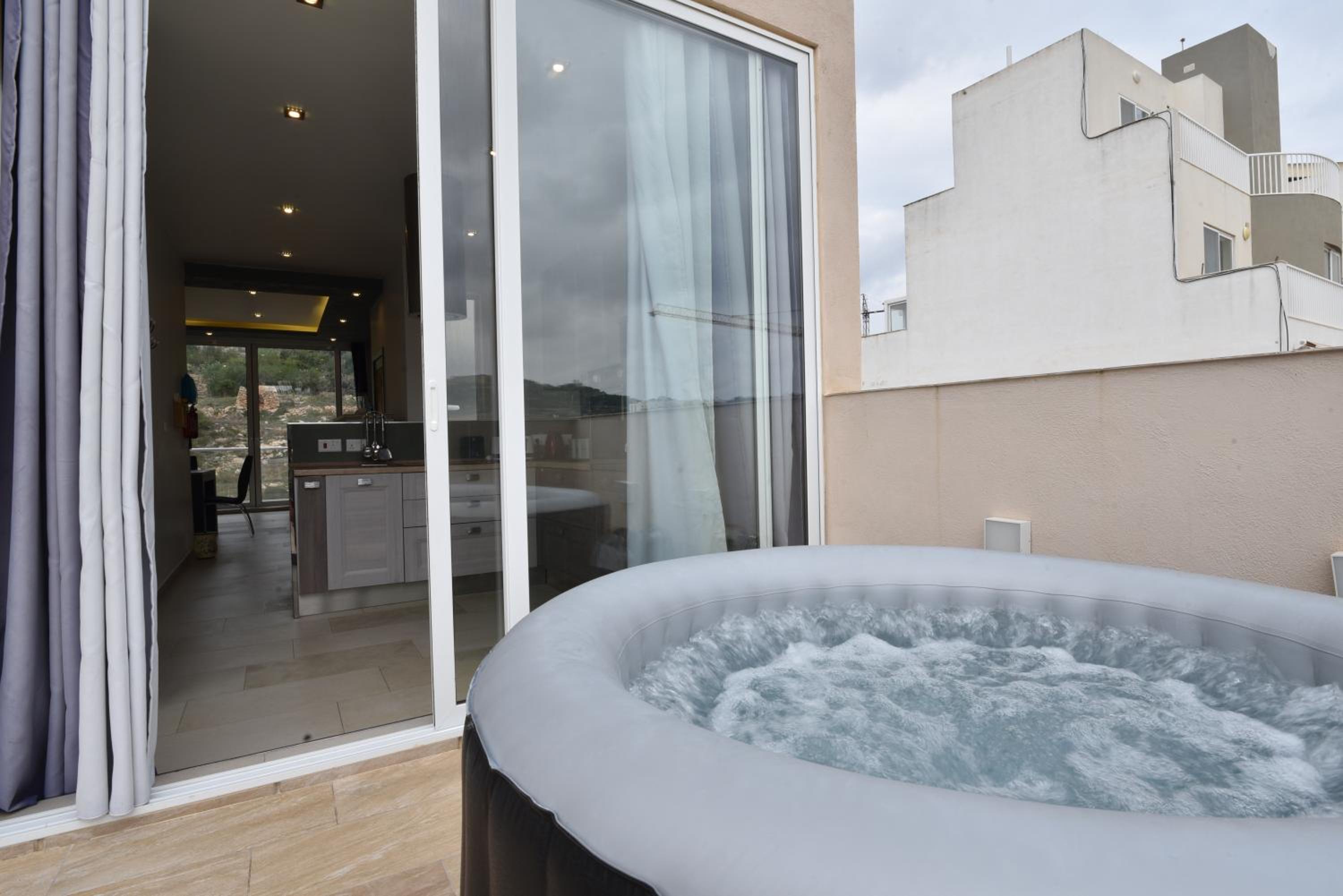 Hillview Duplex Penthouse, photo 9