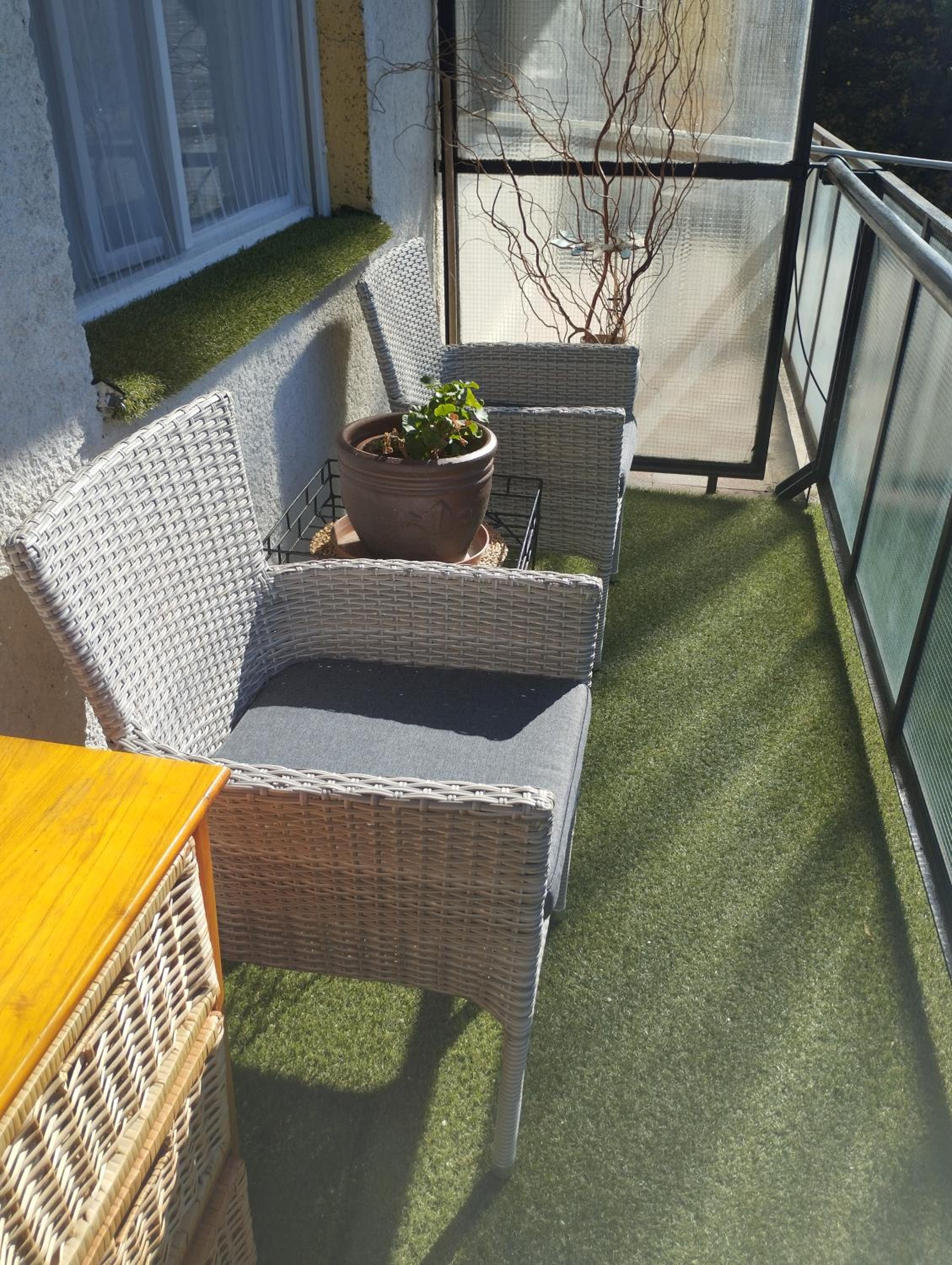 Greenview Apartment