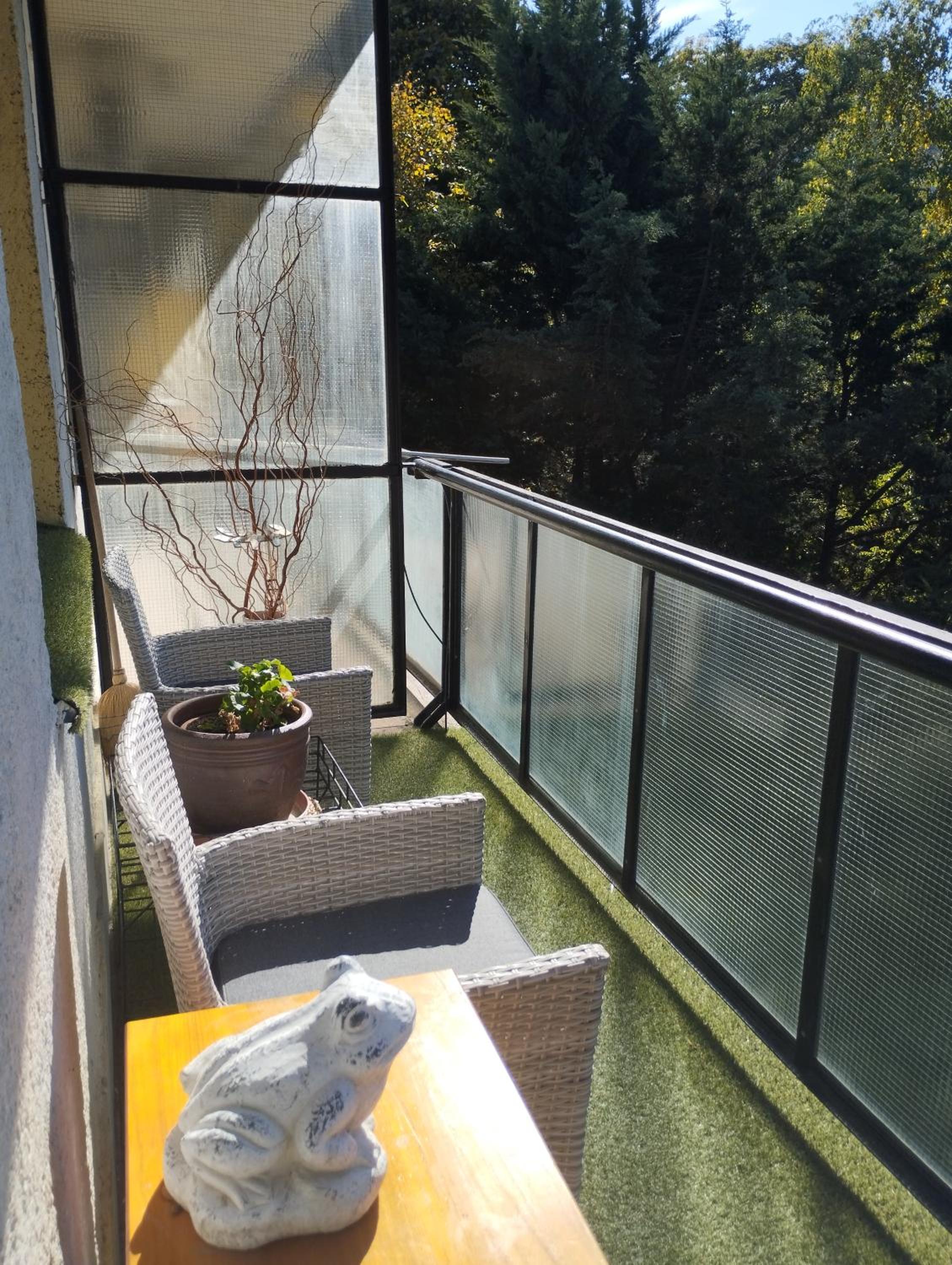 Greenview Apartment