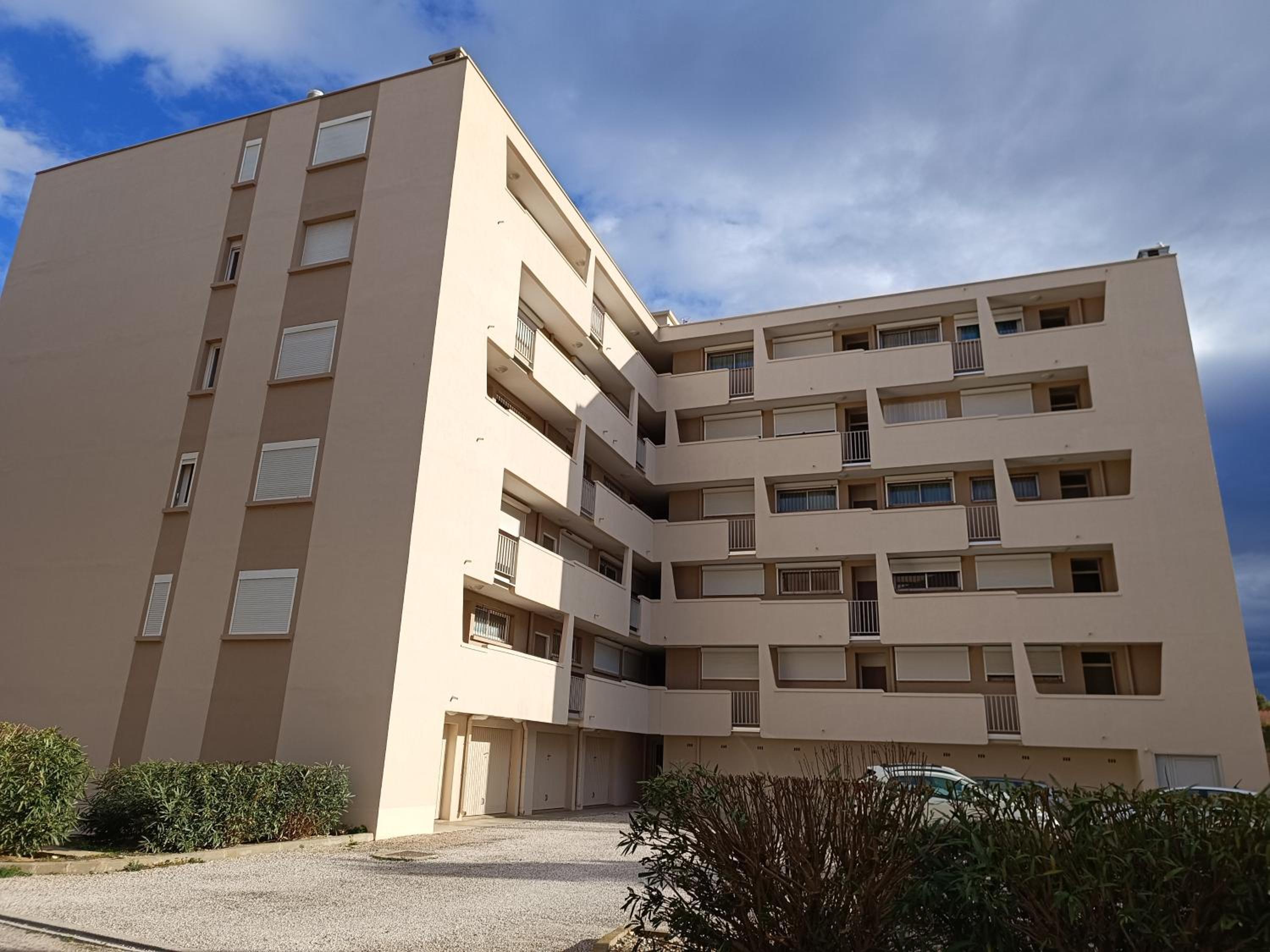 Entre le port et le secteur Maillol spacieux T3 tout confort - 6CAL503, photo 10