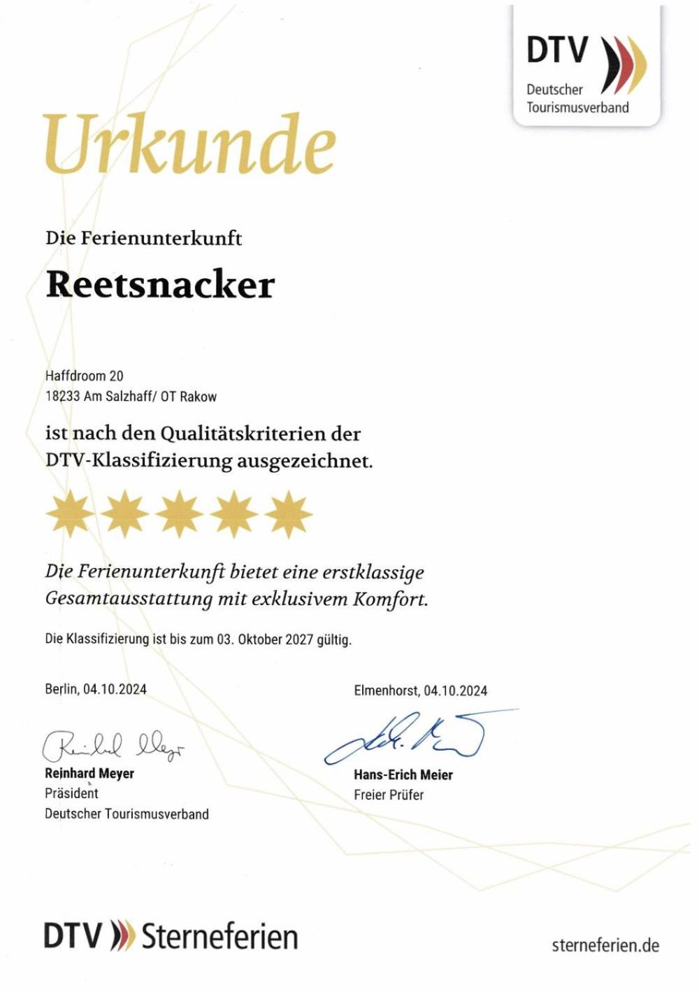 Reetsnacker - Ferienhaus mit Kamin, Sauna und Whirpool für 8 Personen