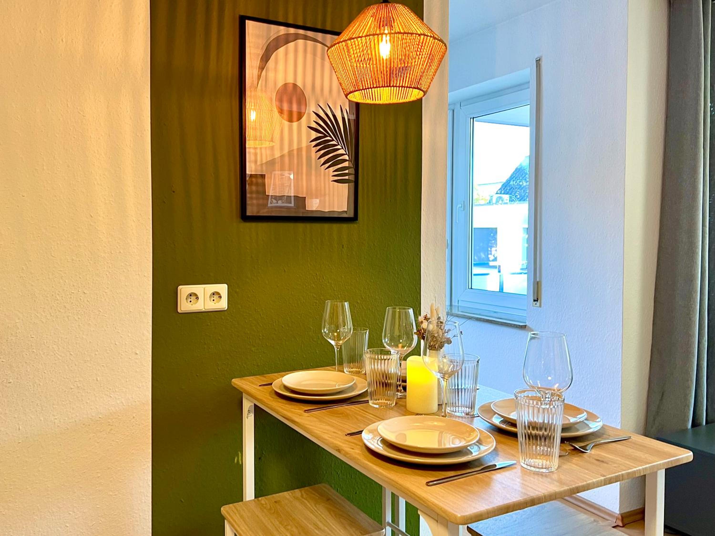 Modernes Apartment mit Balkon