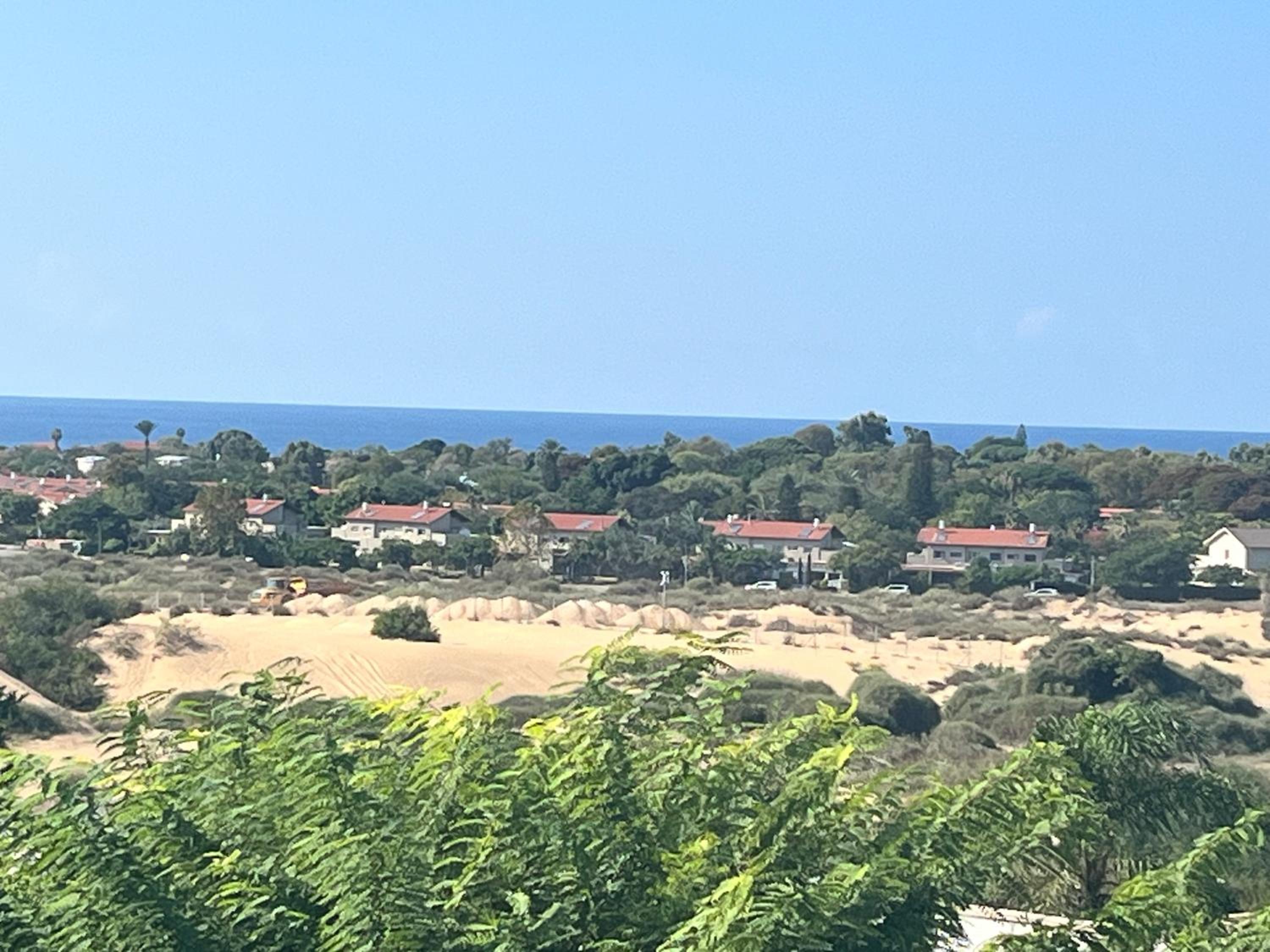 Turquoise, Caesarea