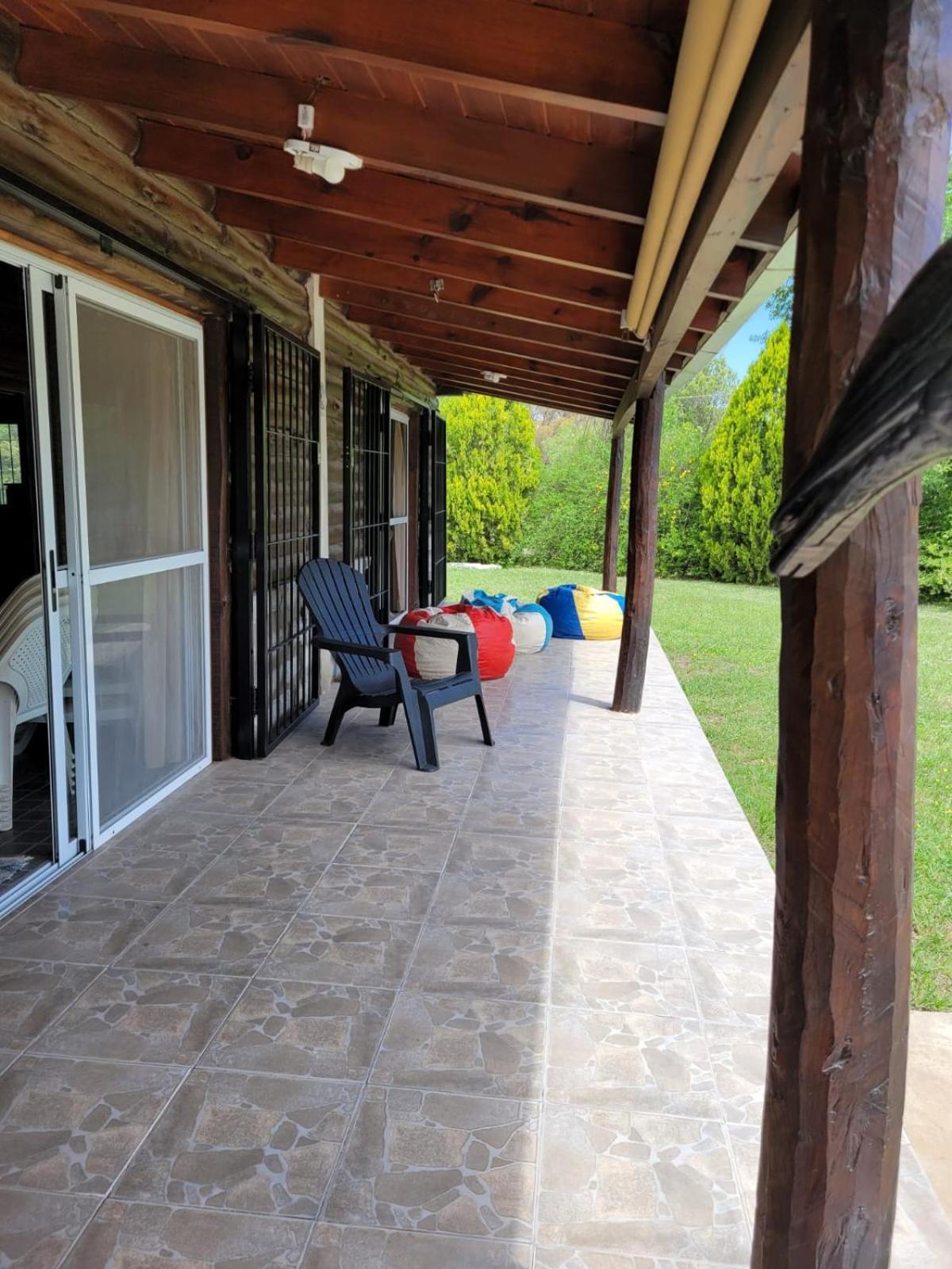 CASA DE CAMPO - YACOANA Valle Hermoso
