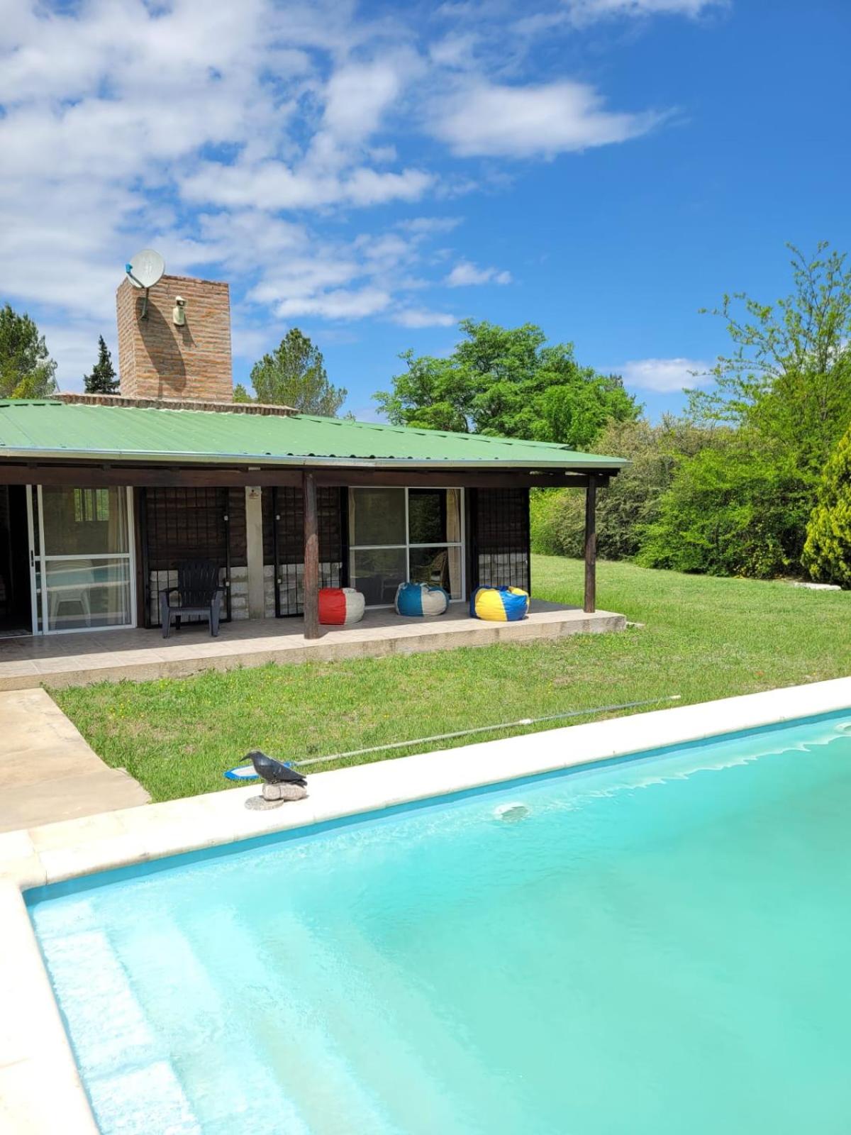 CASA DE CAMPO - YACOANA Valle Hermoso