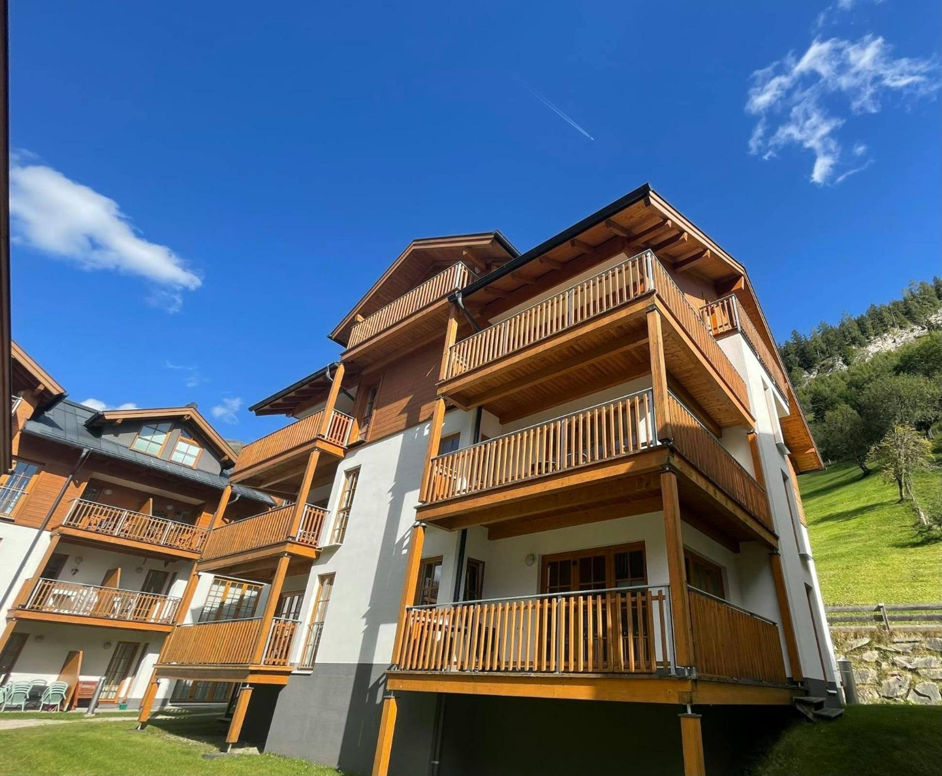 Claudia 2 by SMR Rauris Apartments - inc Spa and National Summercard - near Gondola