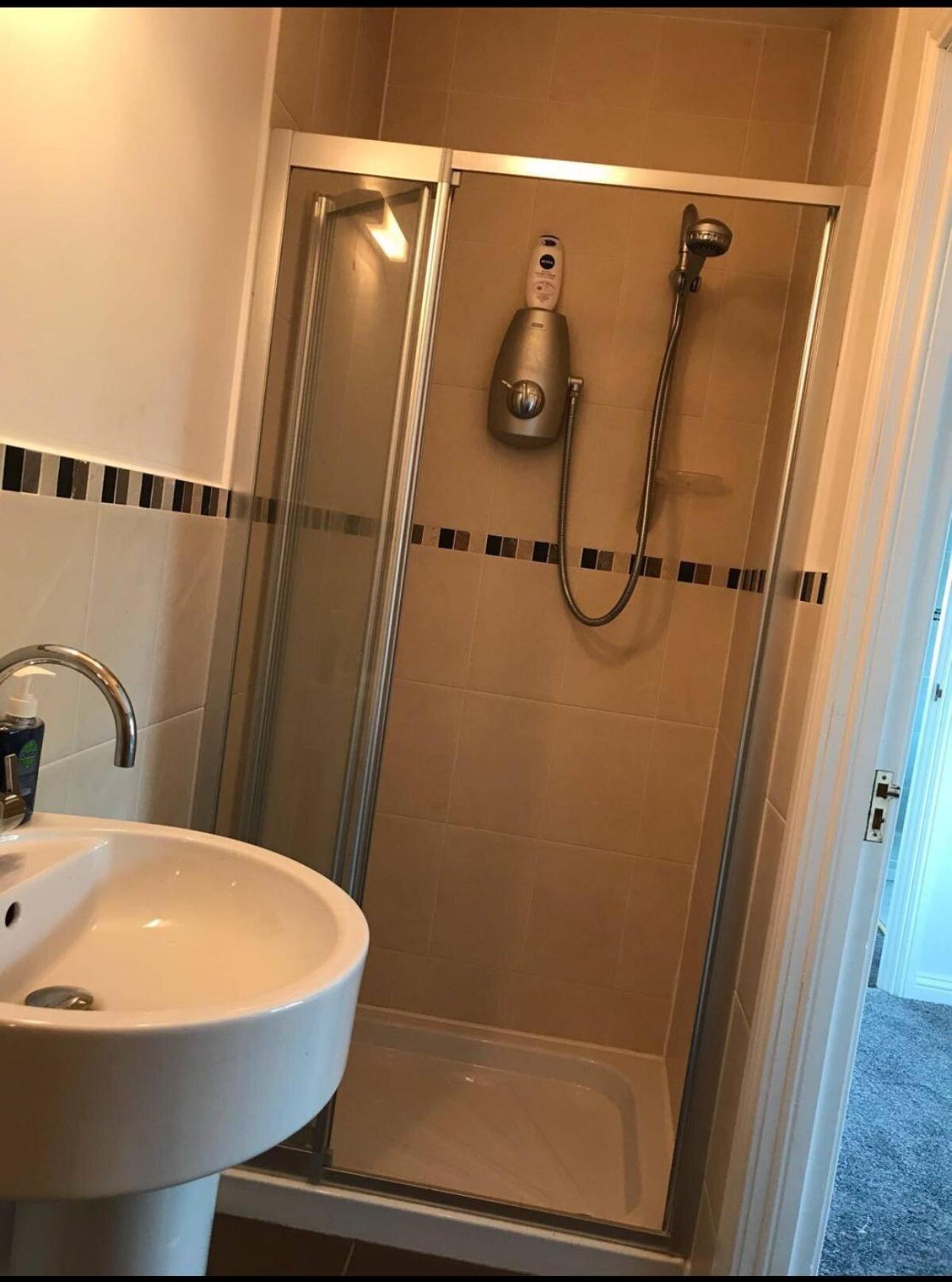 Portrush - 3 Bed - 2 Bath - Parking - Pet Friendly