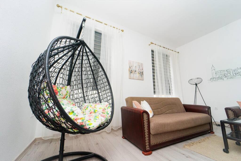 Engadin Beautiful 2BDR Apt