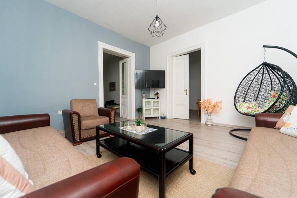 Engadin Beautiful 2BDR Apt