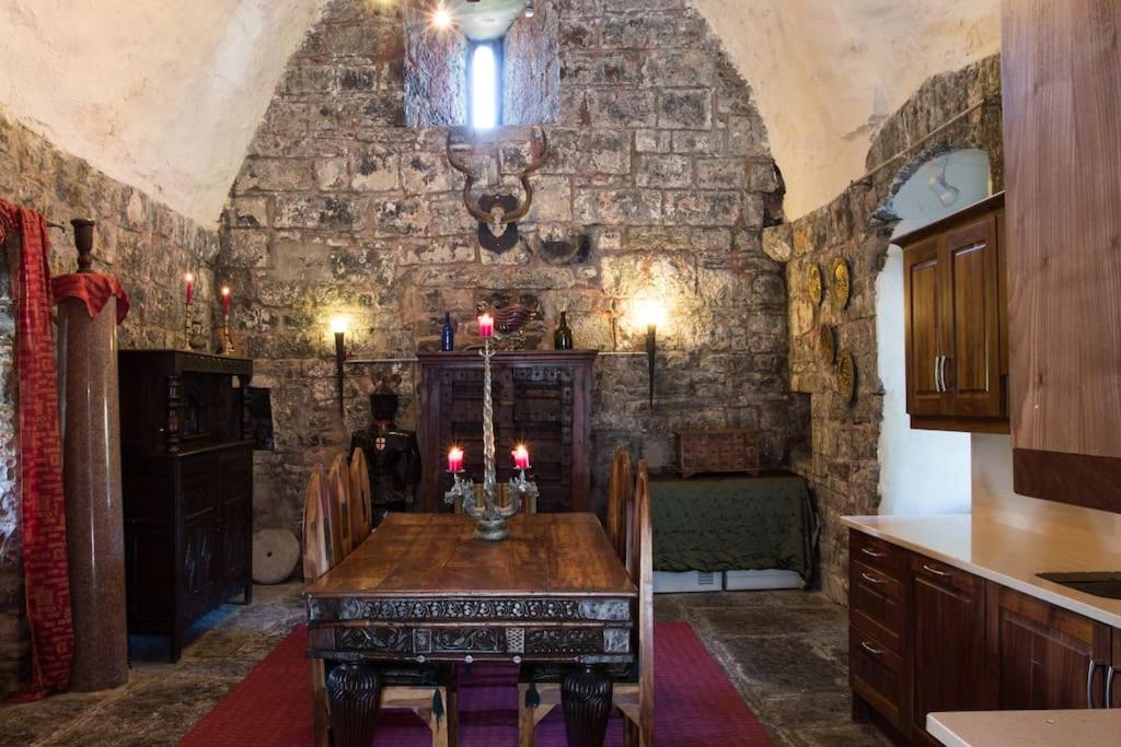 Smithstown Castle