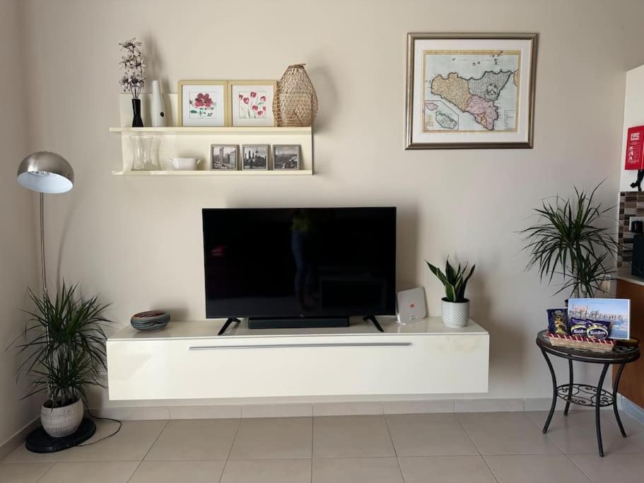 Marsalforn Magic Apartment with views 2 minutes from sea photo 4