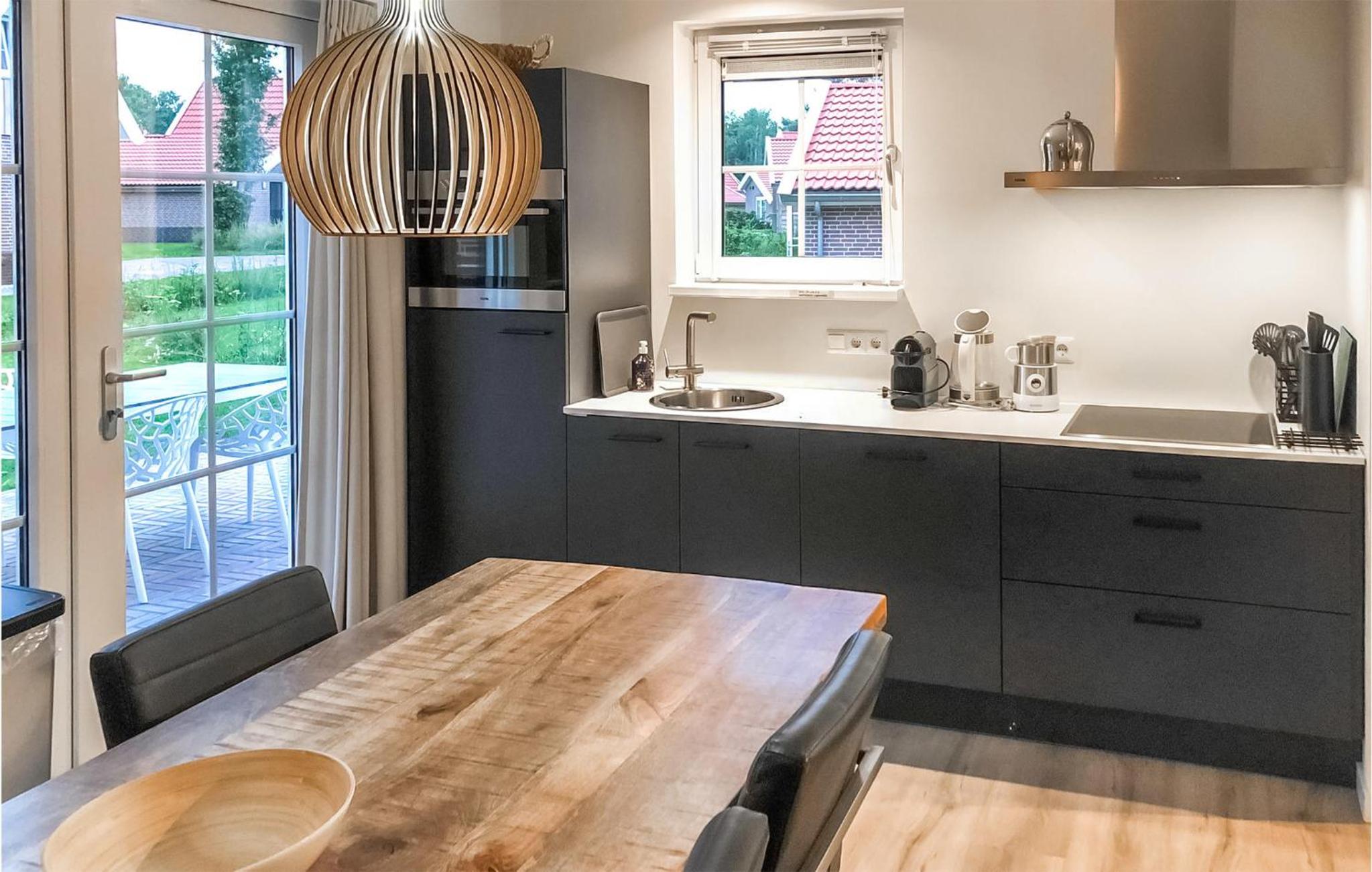 Amazing Home In Hoge Hexel With Kitchen