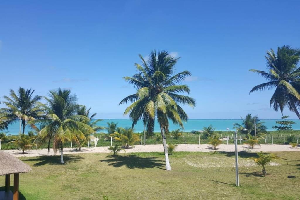 Casa pé na areia na praia de Antunes em Maragogi