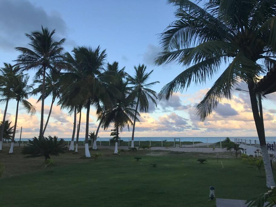 Casa pé na areia na praia de Antunes em Maragogi