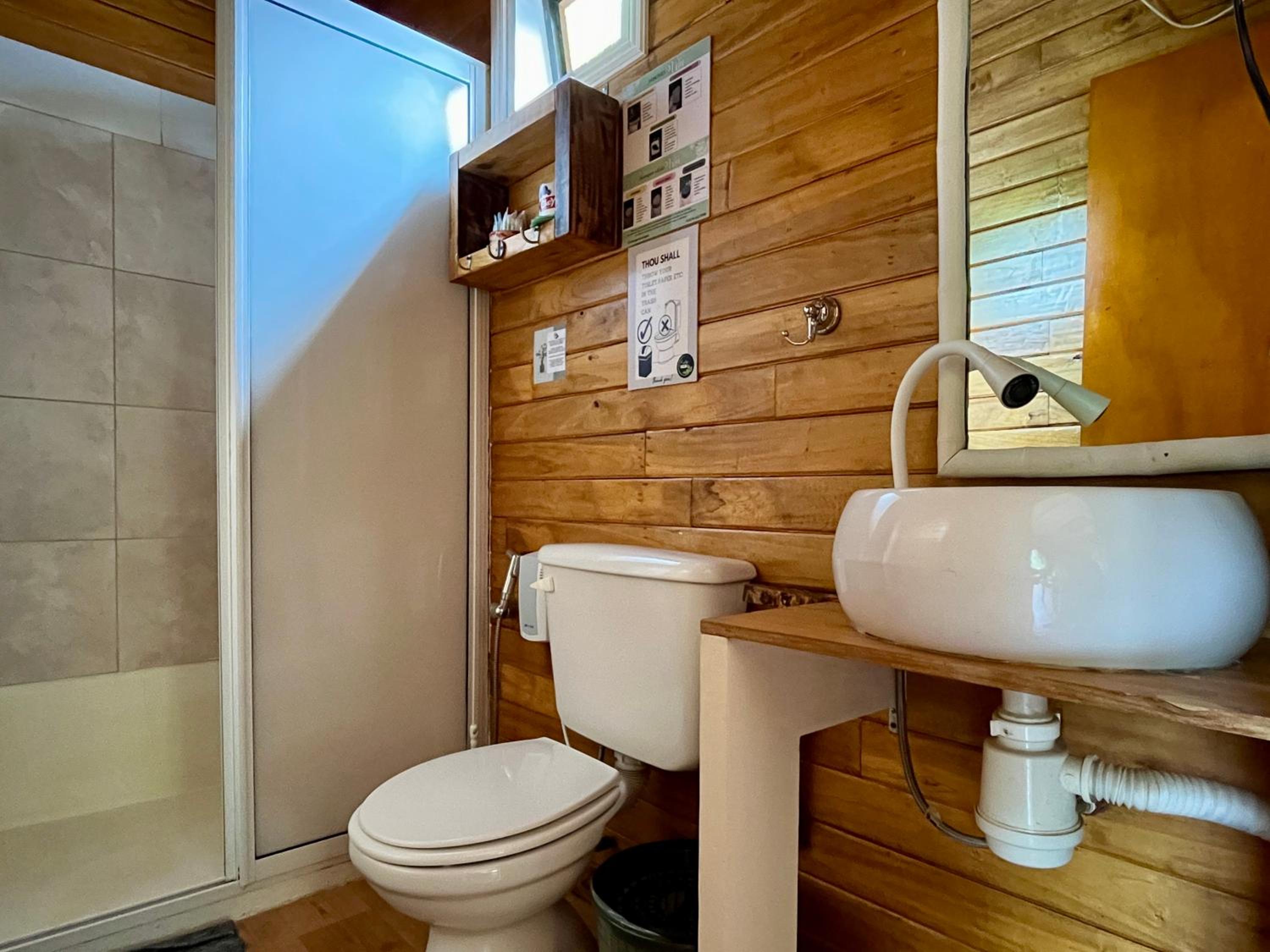 Eco Oasis Familiar - Armonia en la Naturaleza