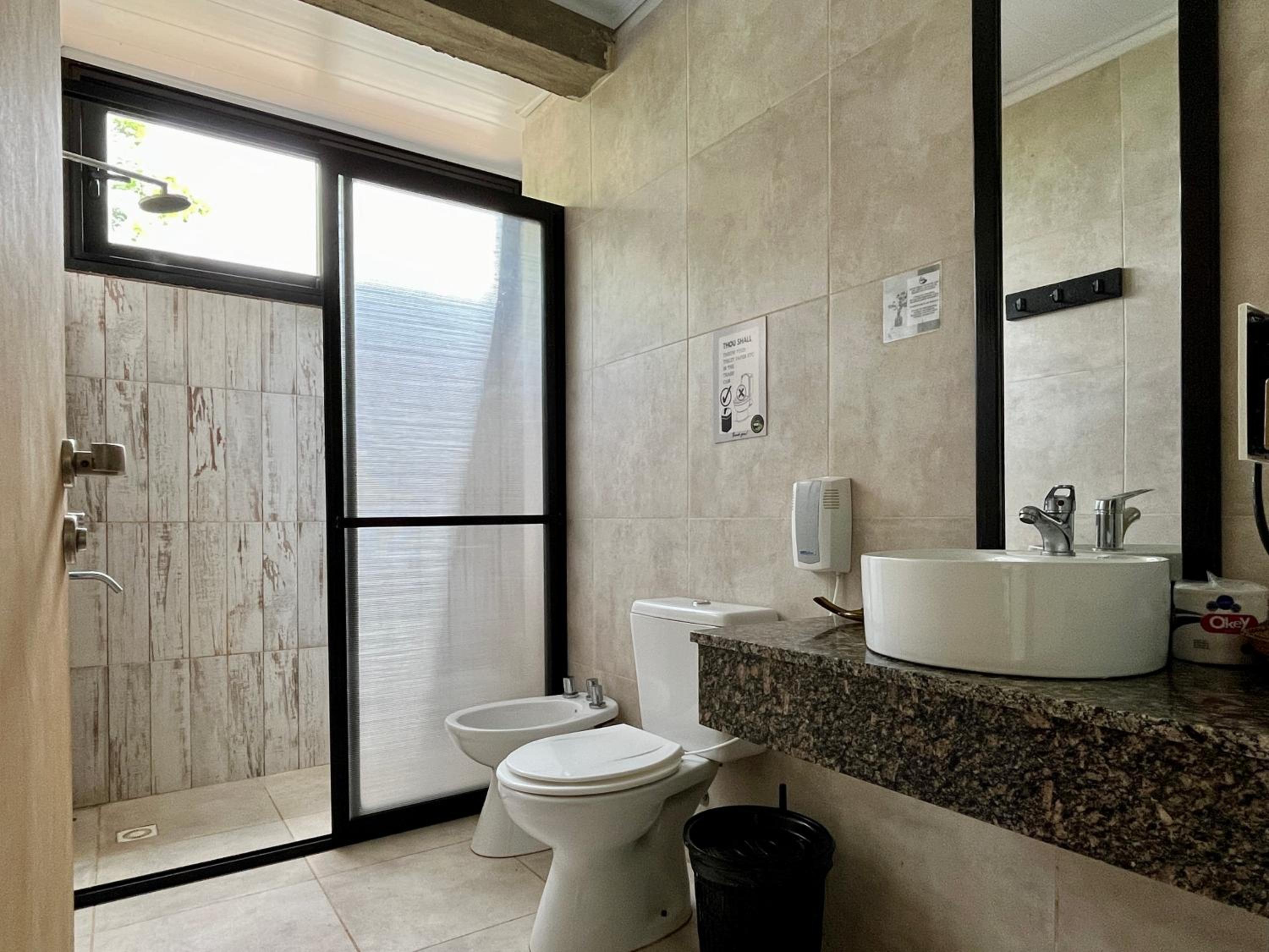 Eco Oasis Familiar - Armonia en la Naturaleza