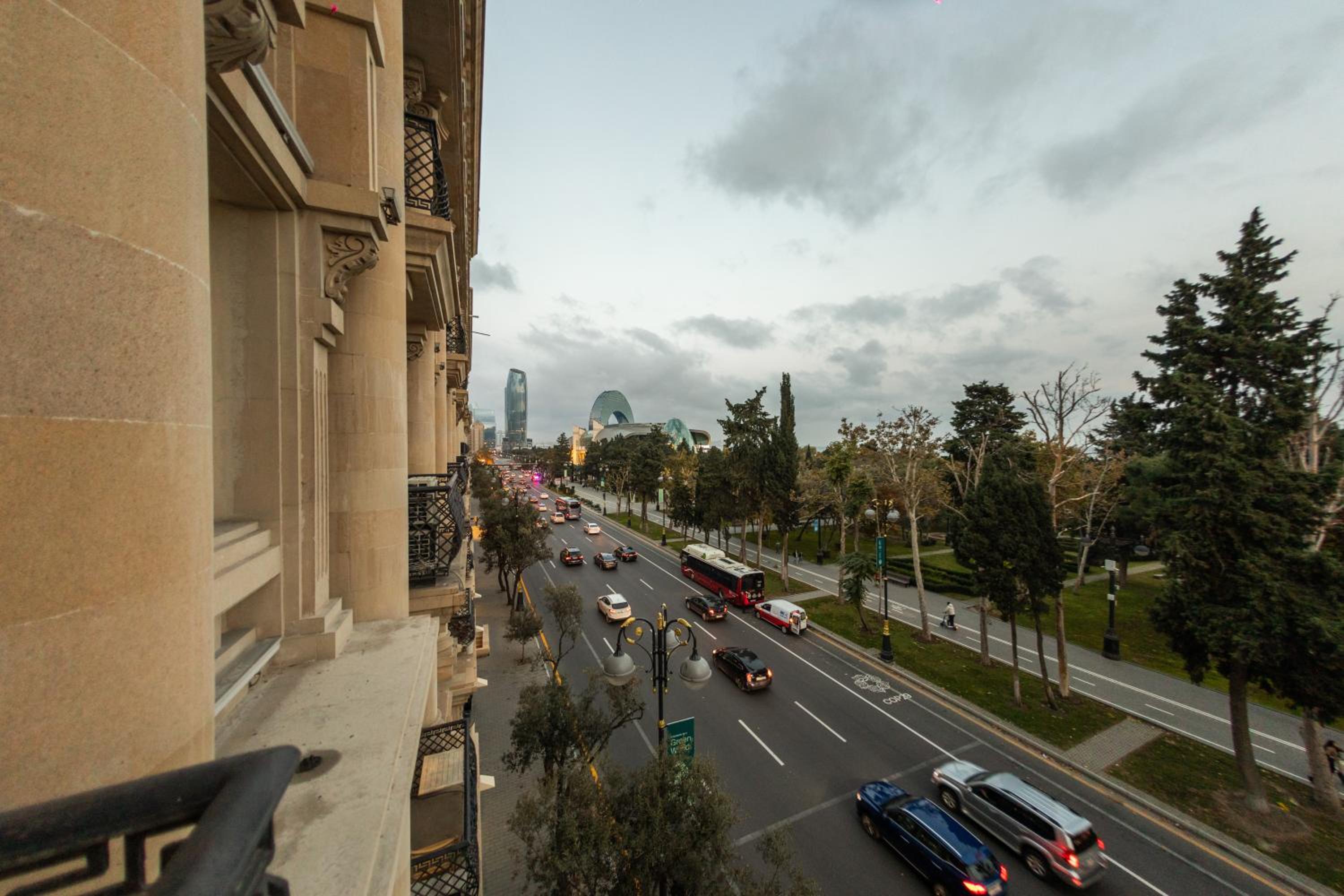 Apartment on 1st Boulevard Line