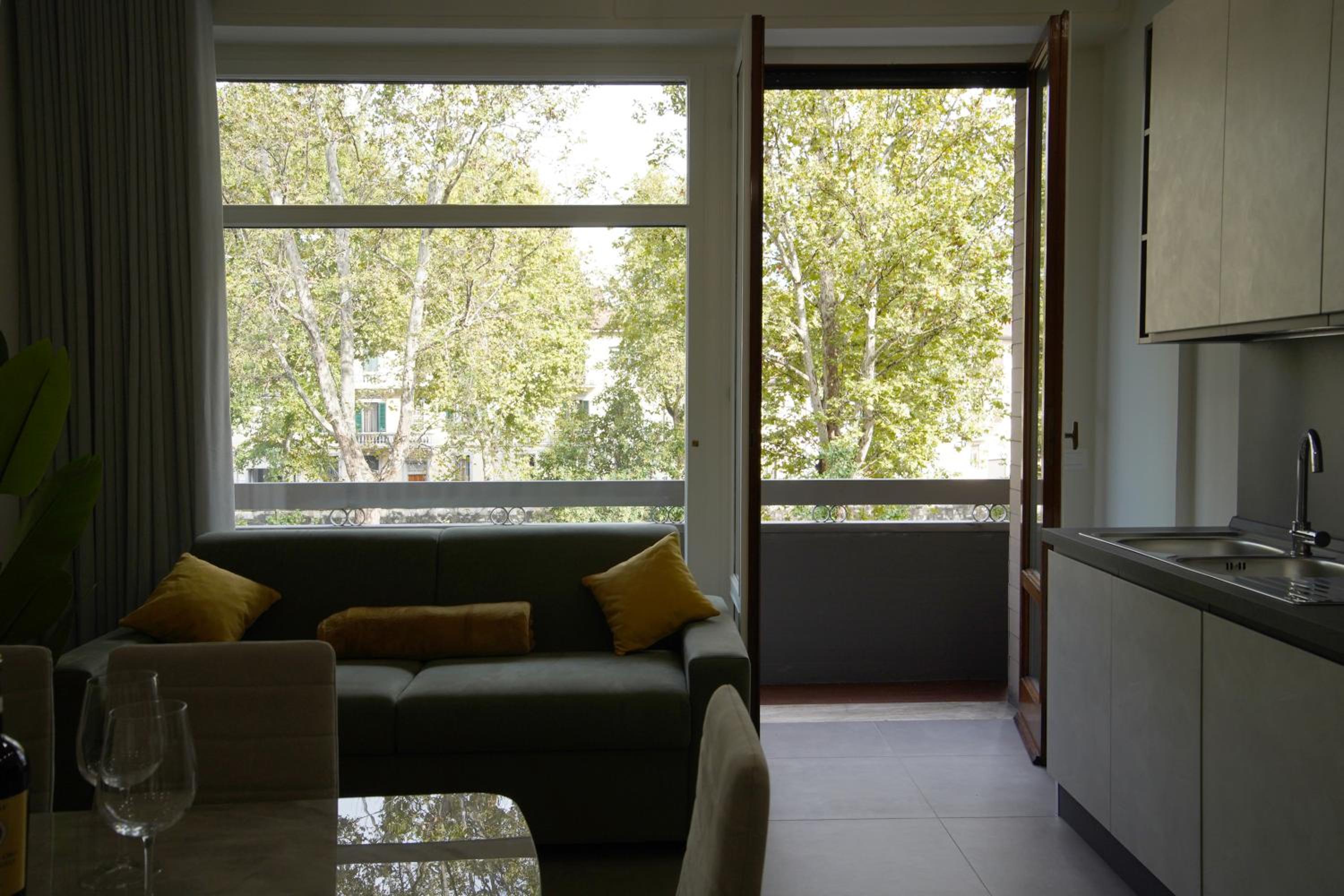 Redi apartments florence