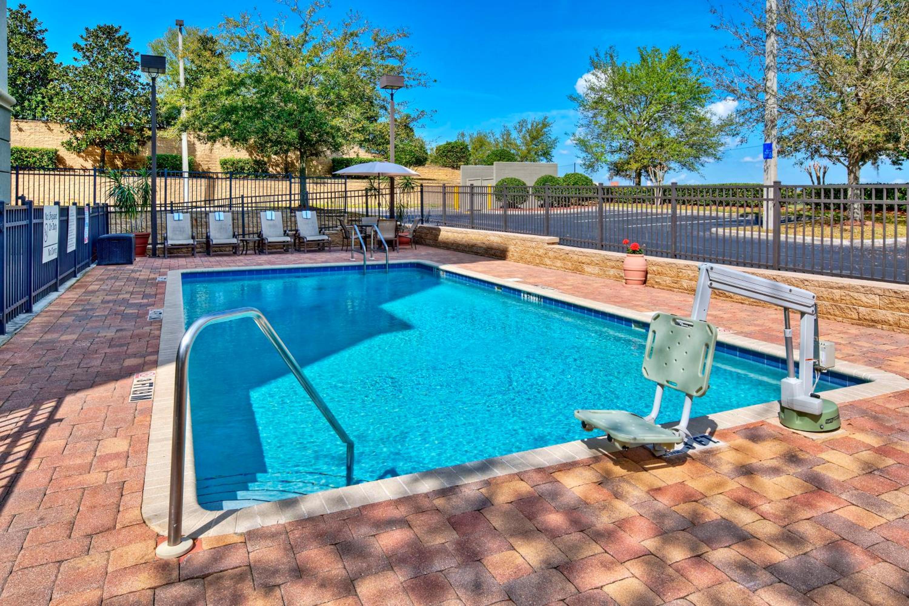 Orlando Vacations - Hampton Inn  Suites Clermont - Property Image 9