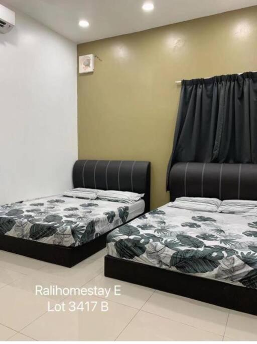 RALI PD 16PAX HOMESTAY E karaoke & swimming pool photo 8