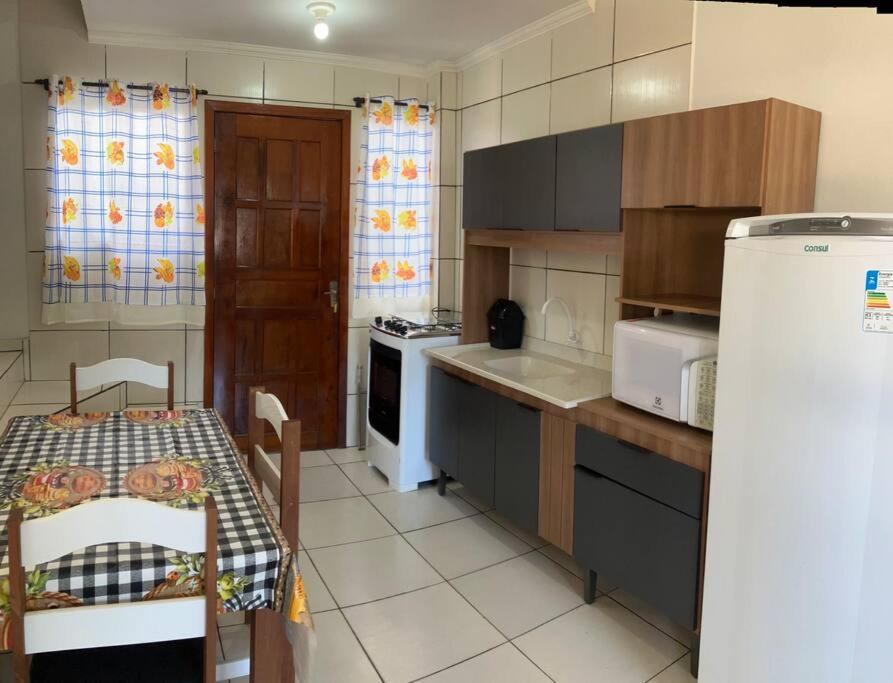 Geminadodamada CS 2 prox Beto Carrero e praias