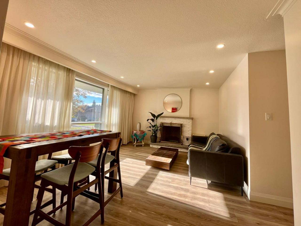 Entire main floor of a newly renovated house in Toronto