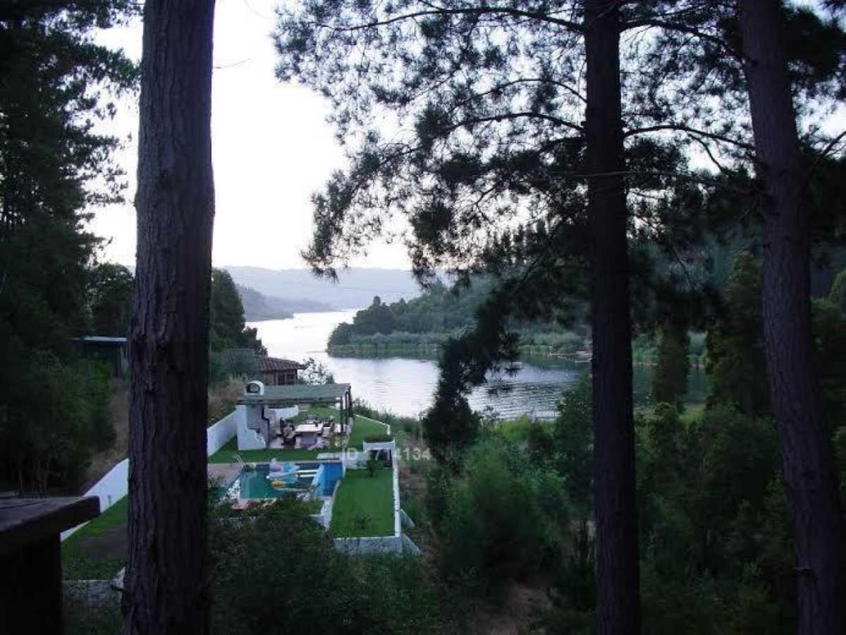 Vichuquen lago, casa para 2 familias con Piscina