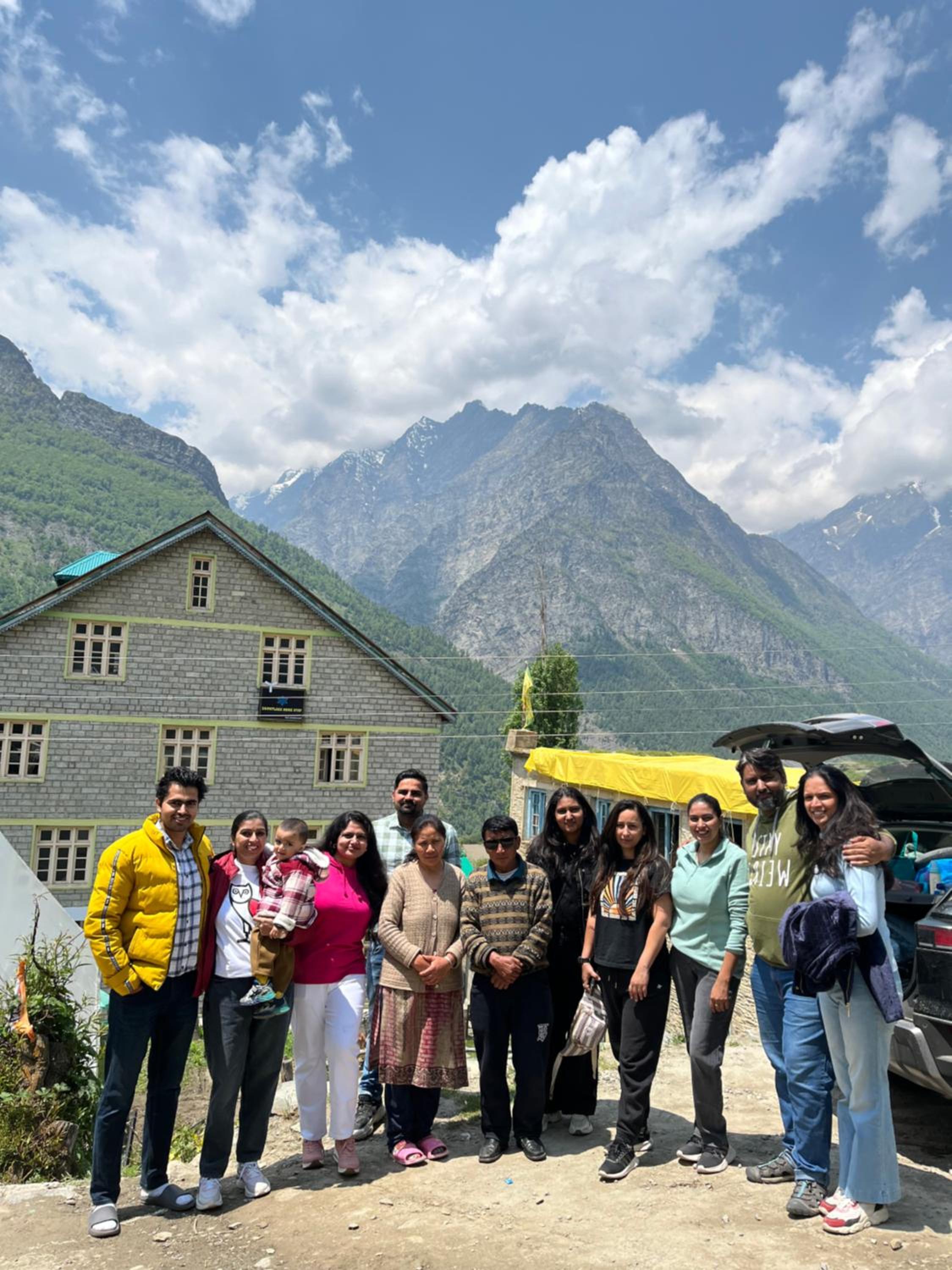 SNOWFLAKE Homestay