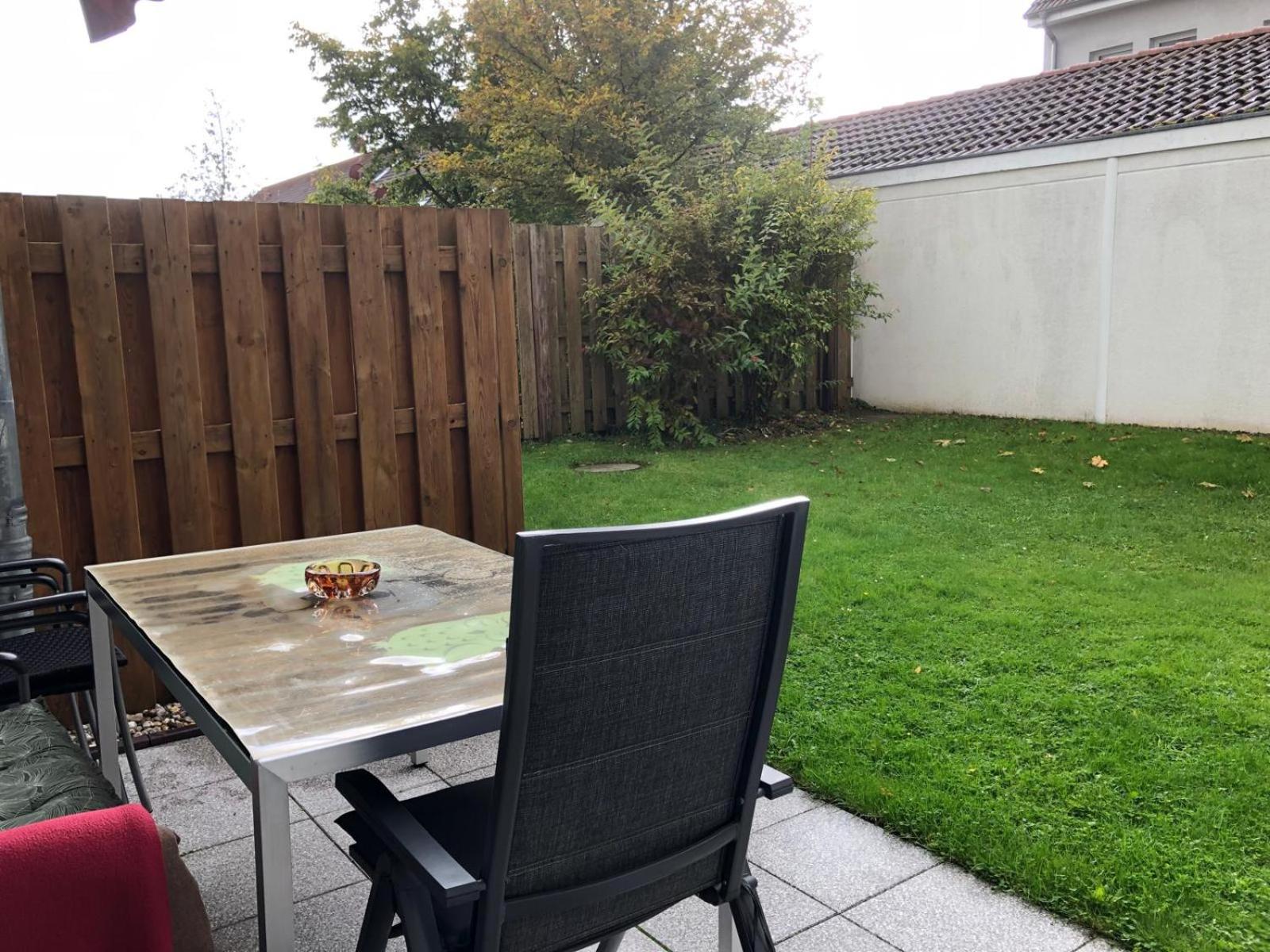 New Apartment mit Terrasse