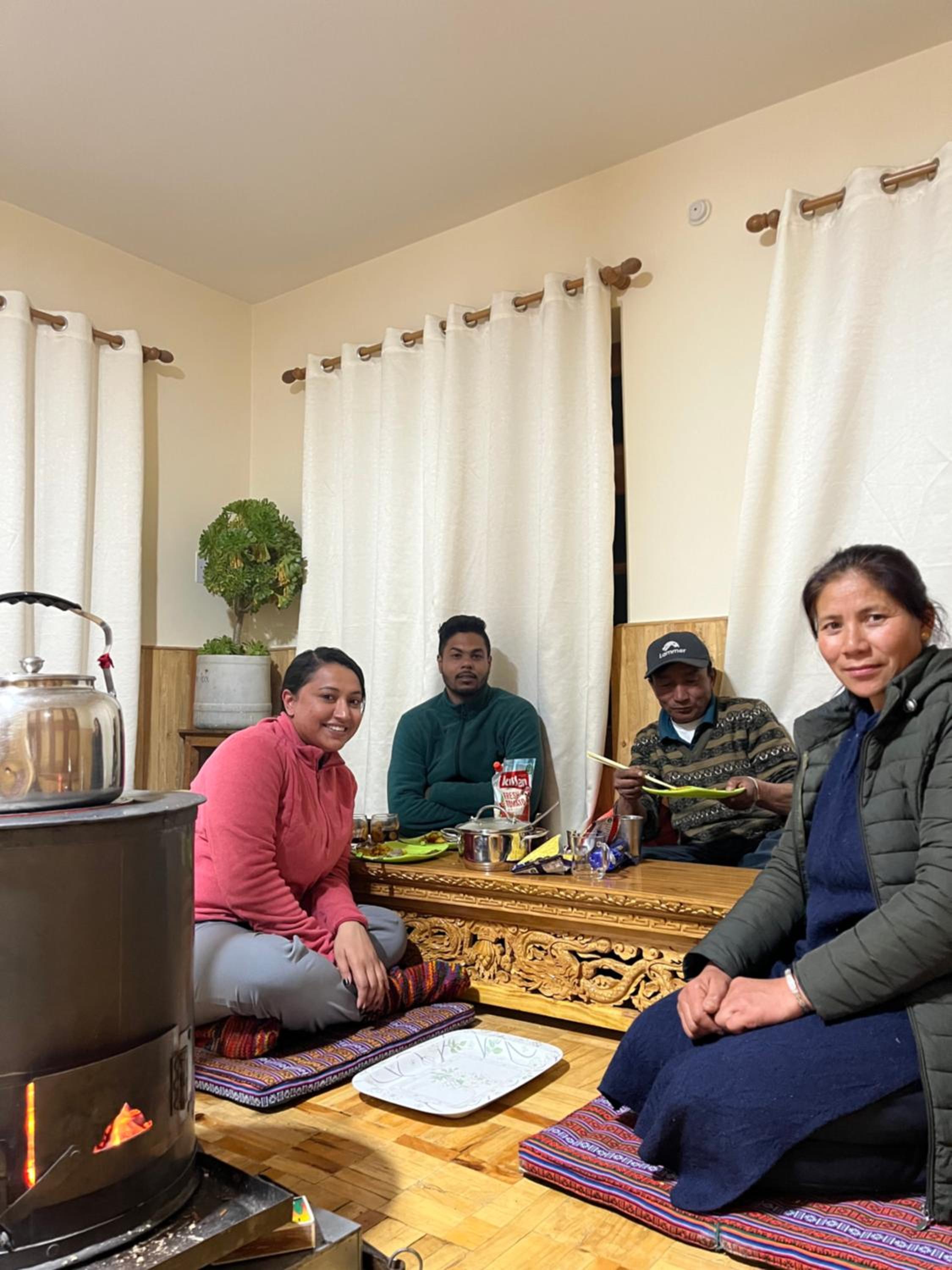 SNOWFLAKE Homestay