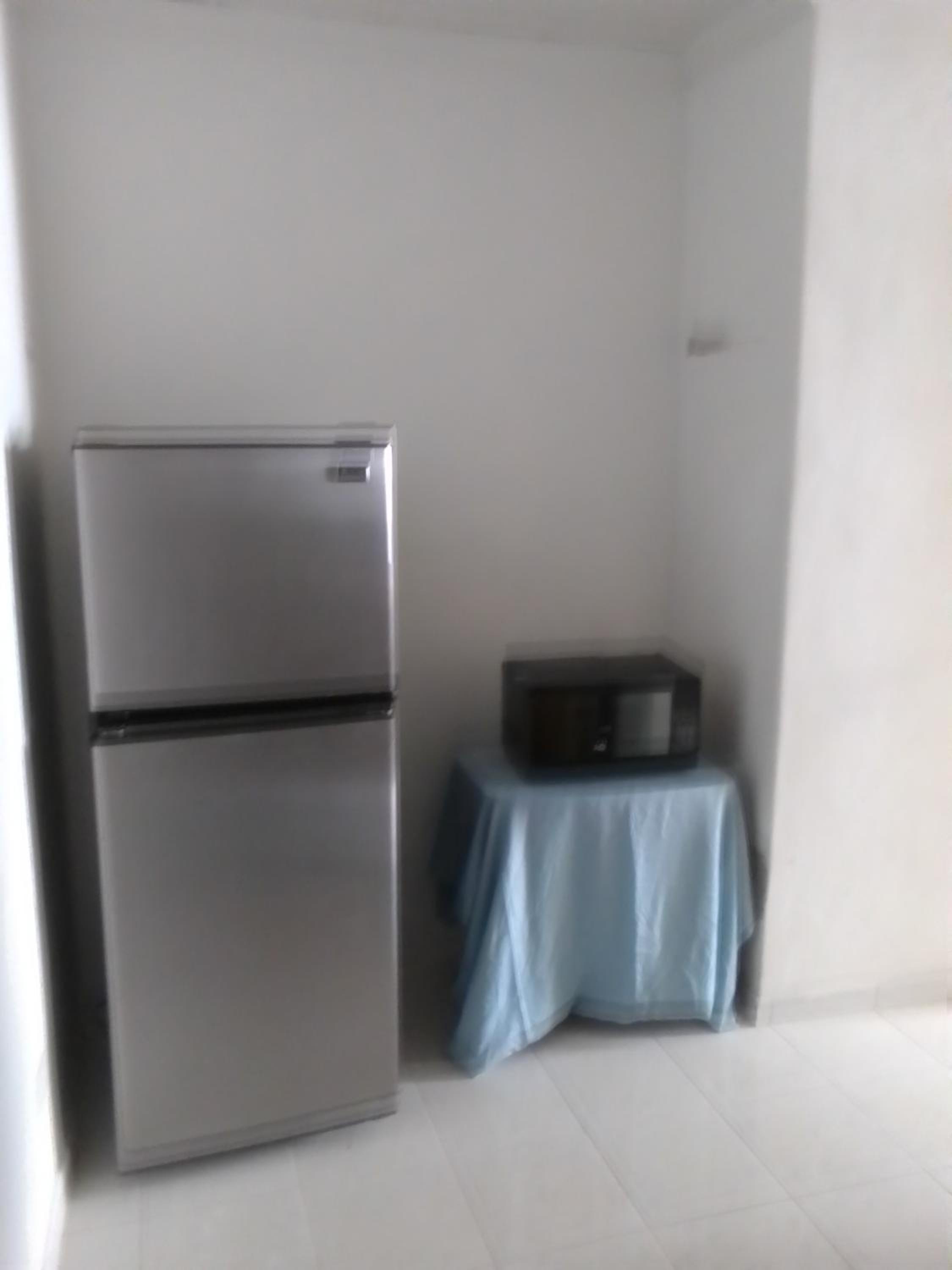 Cozy Efficiency Near Beach