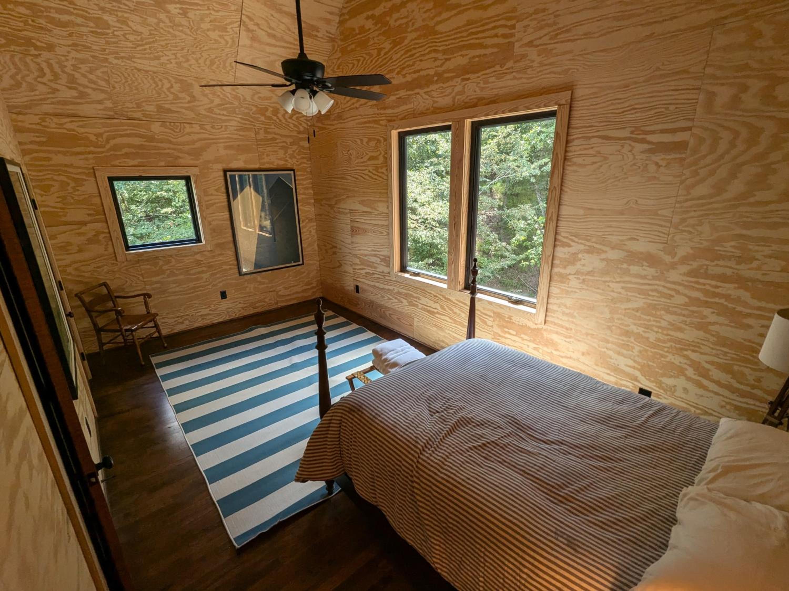 Lakefront 3BR Cabin Retreat view 2