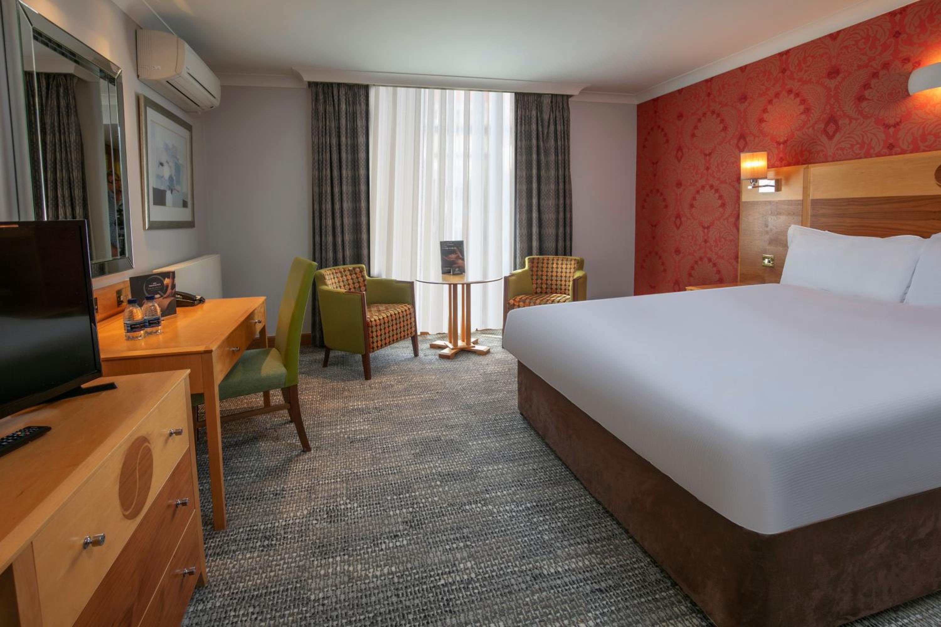 Basingstoke Vacations - Hampshire Court Hotel  Spa - Property Image 12